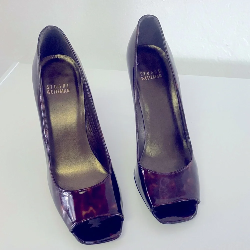Stuart Weizmann career office square toe heels in turtoise shell size 8